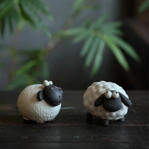 yixing-clay-goofy-little-sheep-tea-pet-1