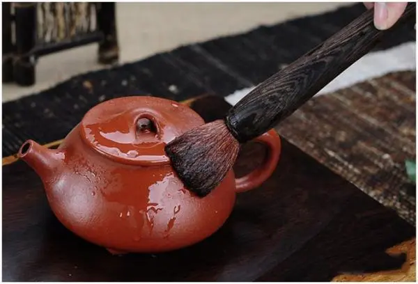 Maintenance of Your Yixing Teapot