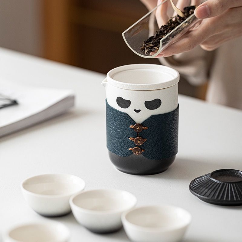 Creative Ceramic Panda Travel Kung Fu Tea Set (3)