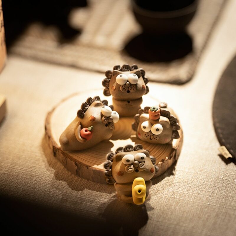 handmade-ceramic-cute-nerdy-baby-chinese-lion-tea-pet-4