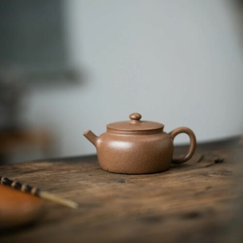 aged-duanni-sang-bian-100ml-yixing-teapot-2