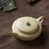 ben-shan-lvni-bian-chen-90ml-yixing-teapot-3