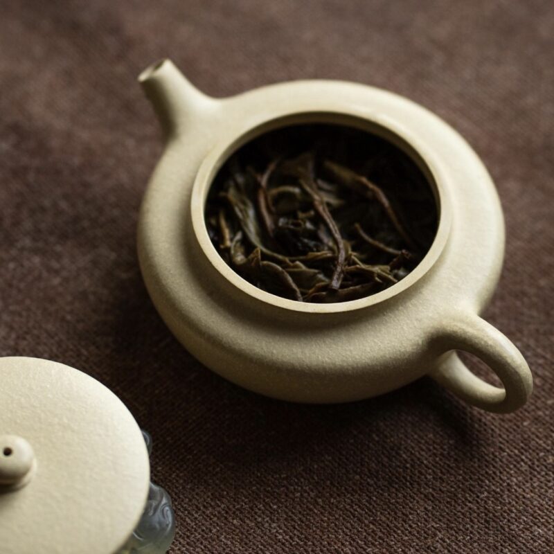 ben-shan-lvni-bian-chen-90ml-yixing-teapot-7