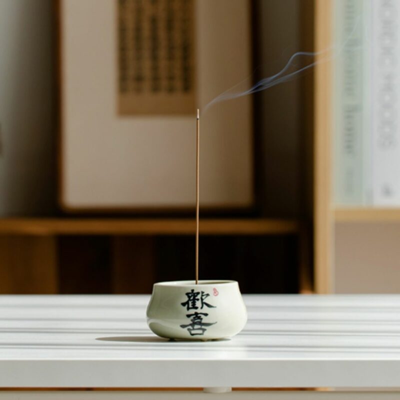 calligraphy-ceramic-vintage-incense-holder-2
