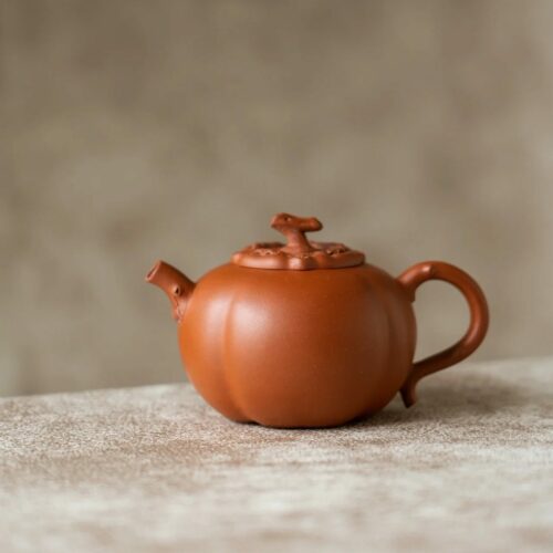 creative-xiao-hong-ni-persimmon-150ml-yixing-teapot-1