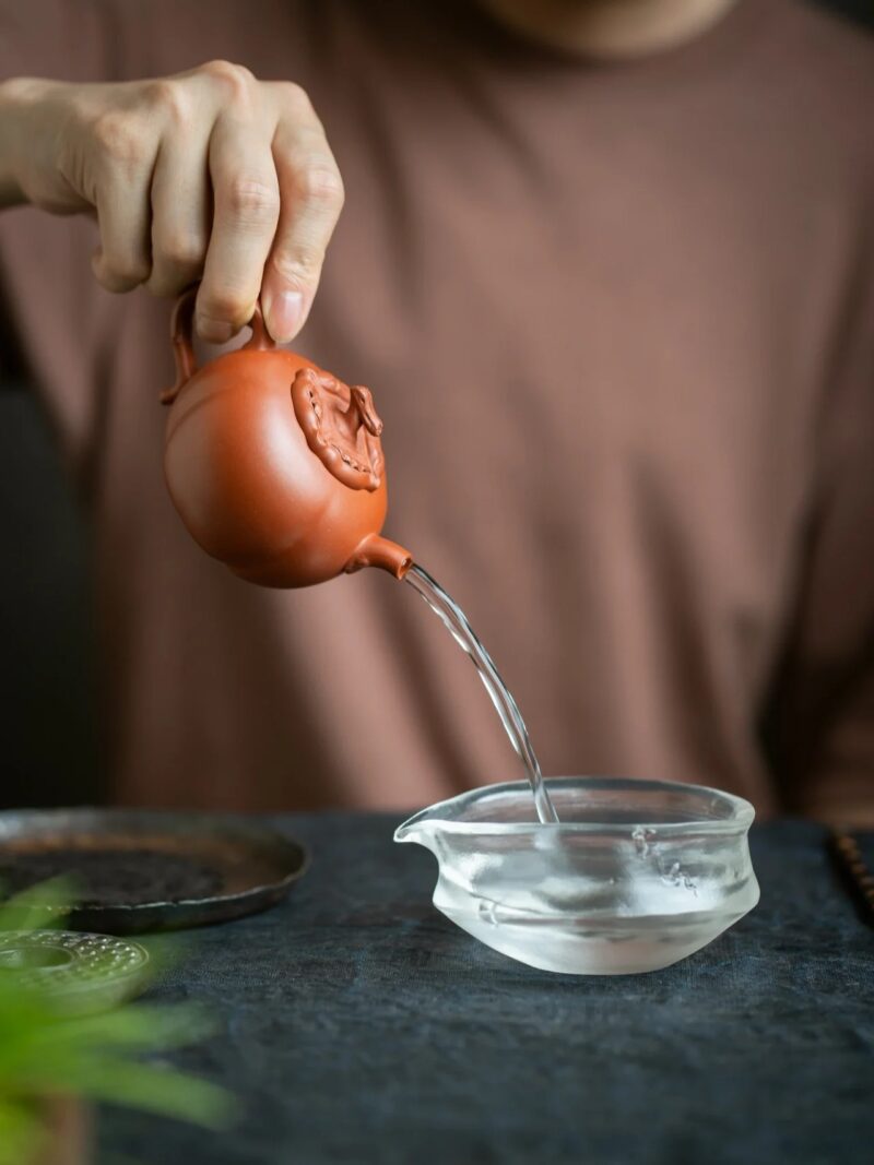 creative-xiao-hong-ni-persimmon-150ml-yixing-teapot-5