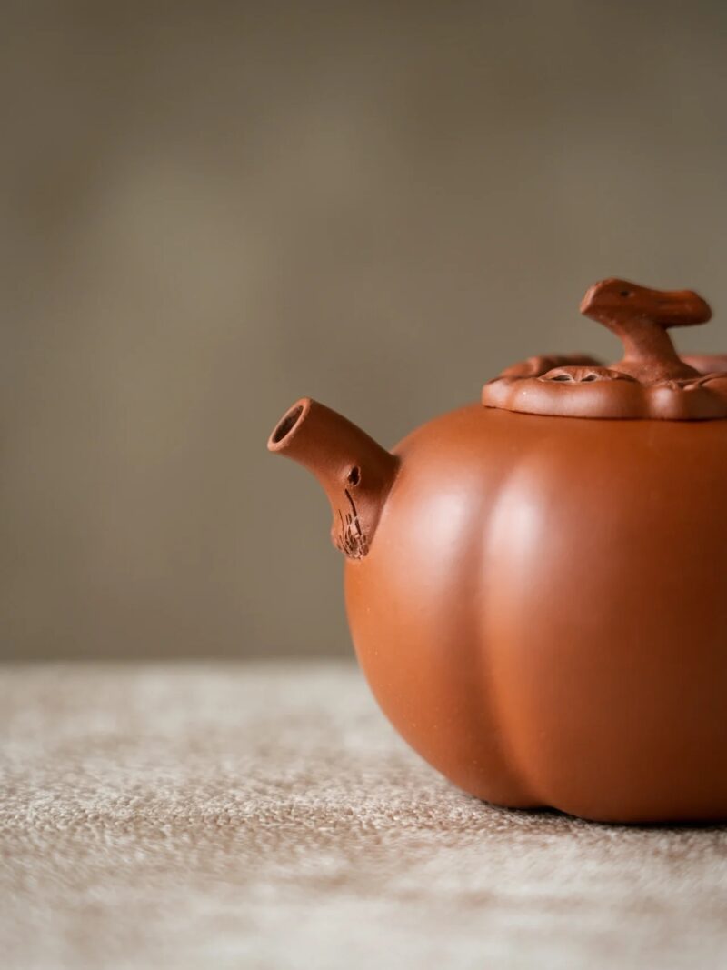 creative-xiao-hong-ni-persimmon-150ml-yixing-teapot-6