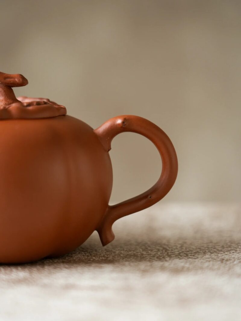 creative-xiao-hong-ni-persimmon-150ml-yixing-teapot-9