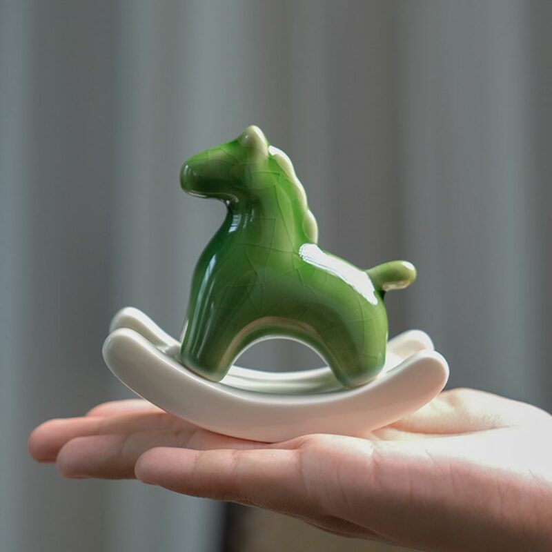 cute-little-ceramic-rocking-horse-tea-pet-3