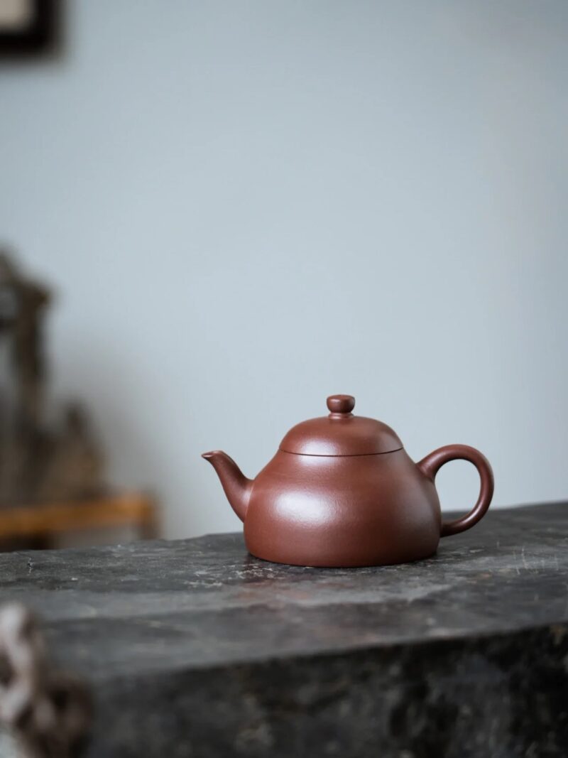 half-handmade-aged-zini-ban-yue-150ml-yixing-teapot-2