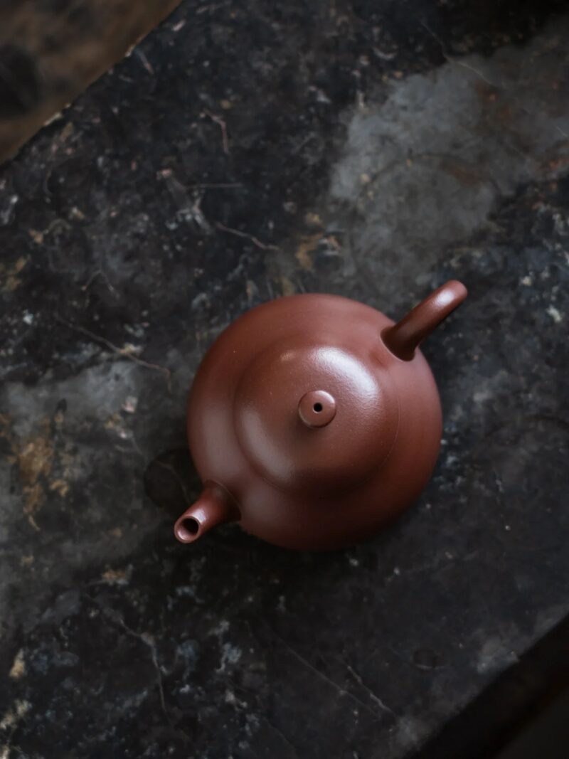 half-handmade-aged-zini-ban-yue-150ml-yixing-teapot-5
