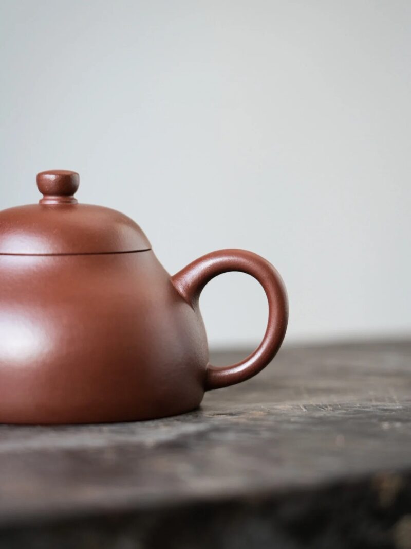 half-handmade-aged-zini-ban-yue-150ml-yixing-teapot-9