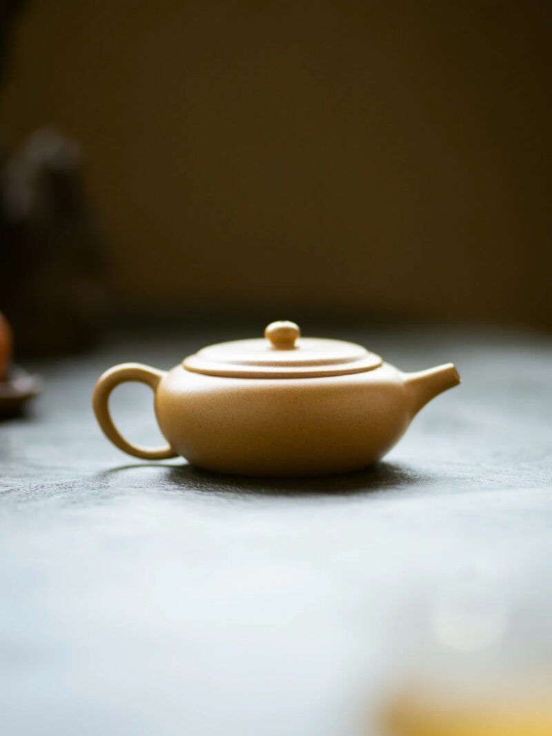 half-handmade-ben-shan-duanni-xiang-yu-140ml-yixing-teapot-6