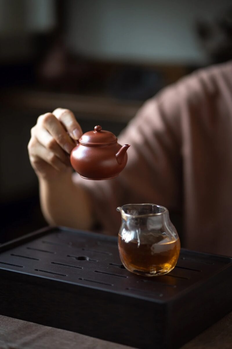 half-handmade-xiao-mei-yao-zhuni-curved-spout-shui-ping-110ml-yixing-teapot-4