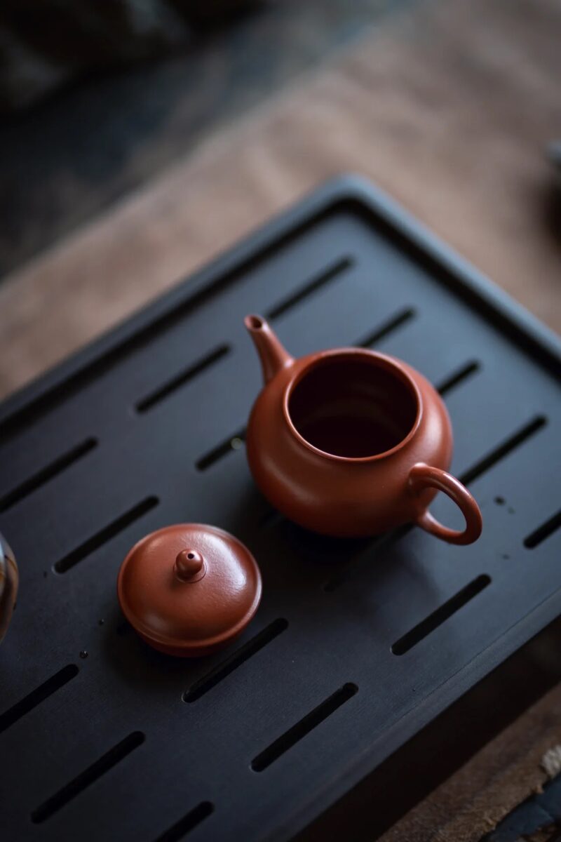 half-handmade-xiao-mei-yao-zhuni-curved-spout-shui-ping-110ml-yixing-teapot-7