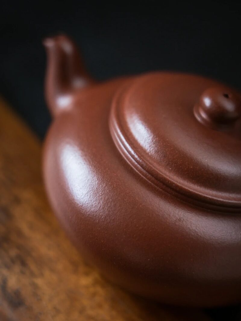 half-handmade-zini-bian-ying-200ml-yixing-teapot-3