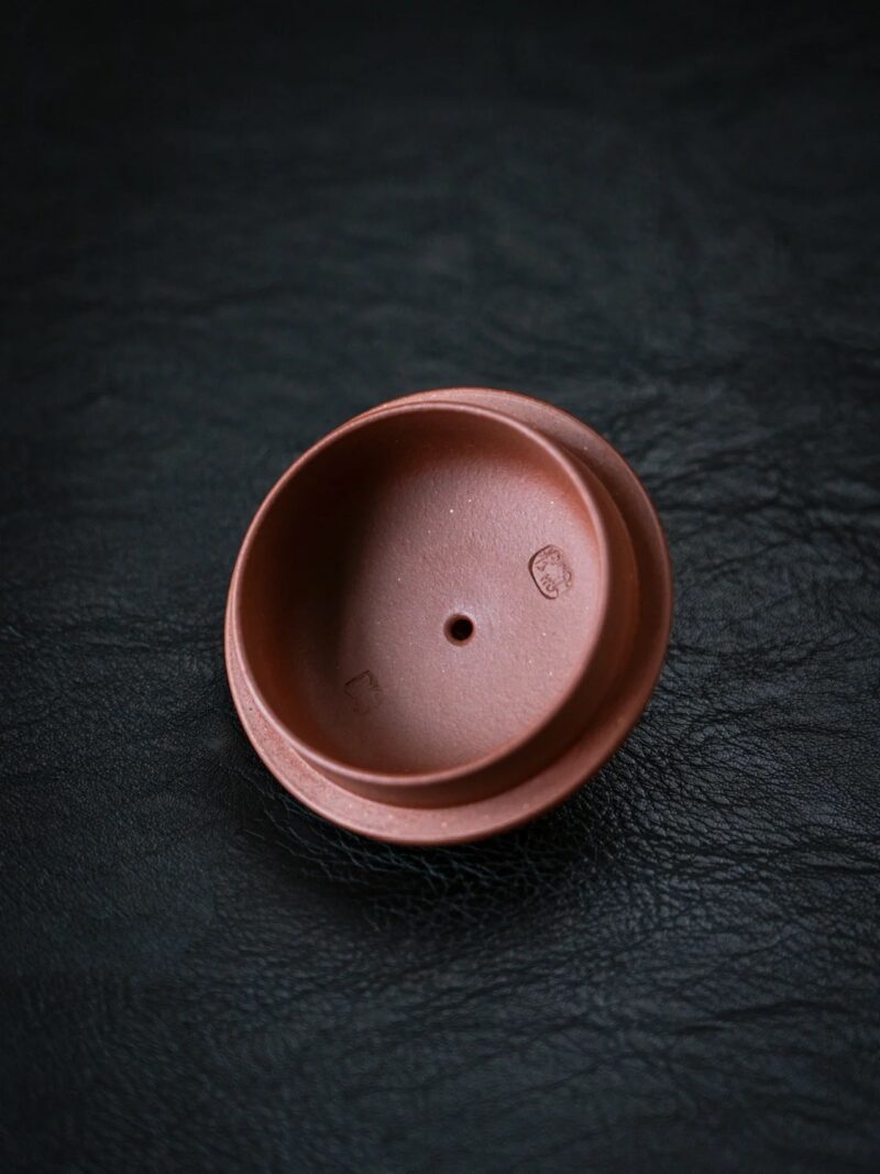 half-handmade-zini-bian-ying-200ml-yixing-teapot-7