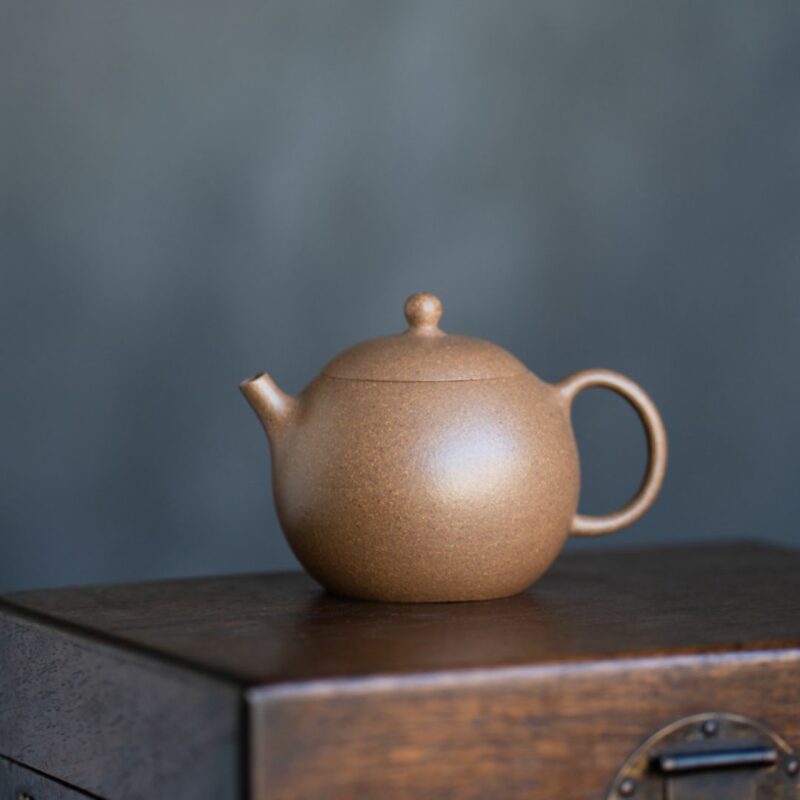 half-handmade-aged-duanni-xi-shi-120ml-yixing-teapot-1