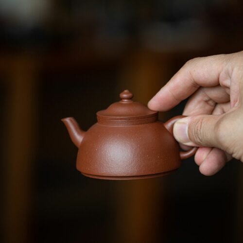 handmade-aged-zhuni-li-mao-100ml-yixing-teapot-1
