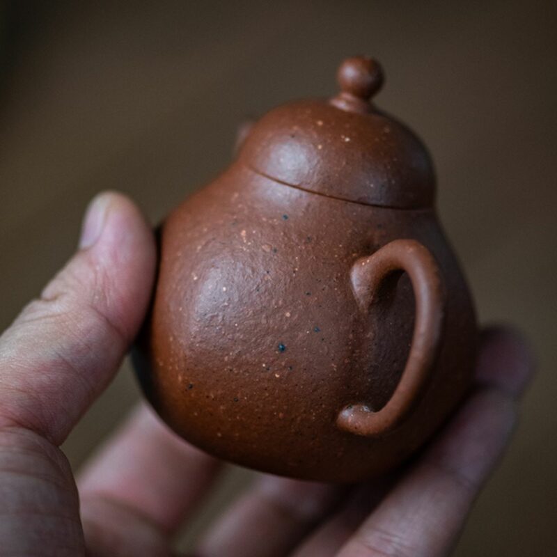 half-handmade-aged-zhuni-hexagonal-pear-105ml-yixing-teapot-3