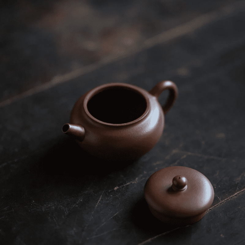aged-zini-yuan-gu-100ml-yixing-teapot-4