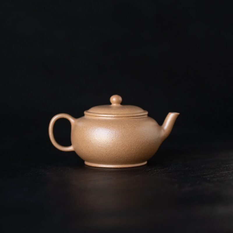 half-handmade-aged-duanni-xiang-yu-gong-deng-130ml-yixing-teapot-12