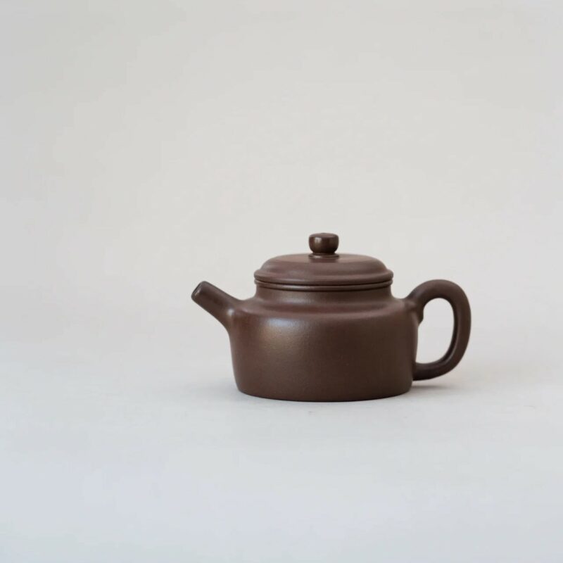 half-handmade-aged-zini-de-zhong-180ml-yixing-teapot-2