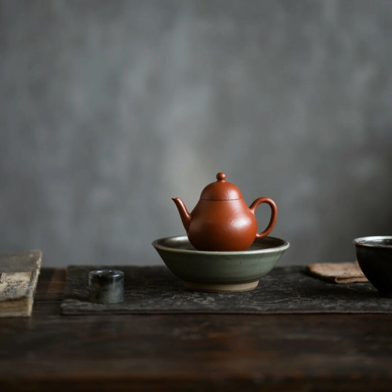 half-handmade-zhuni-tall-pear-120ml-yixing-teapot-2