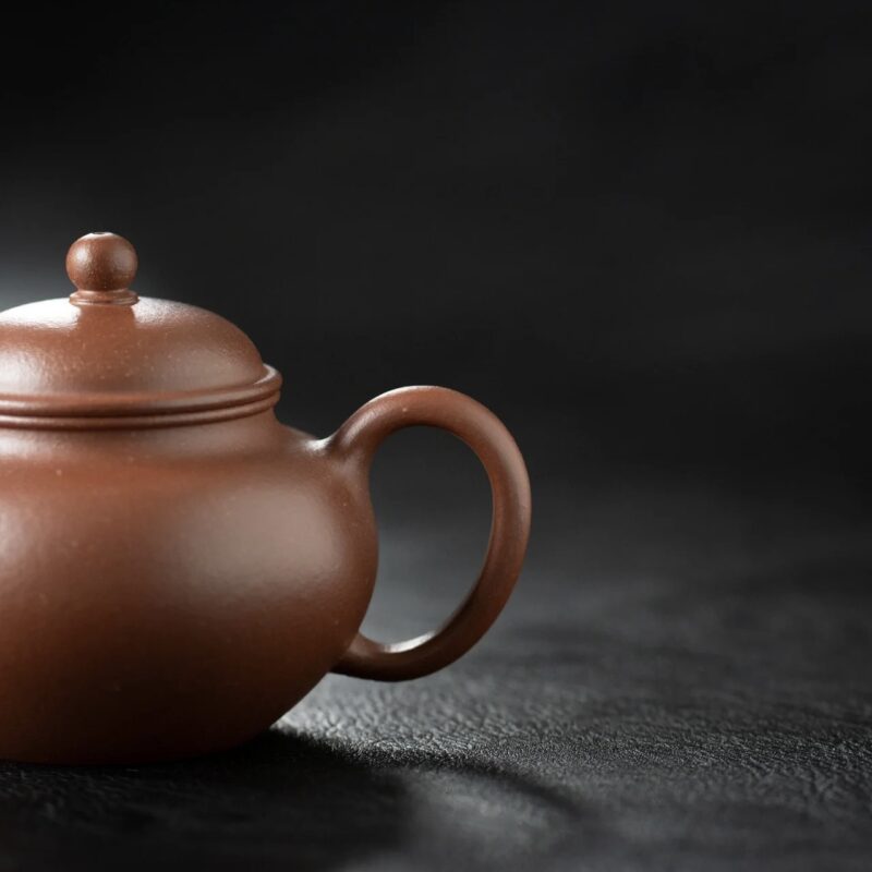 half-handmade-jiang-po-ni-duo-zhi-160ml-yixing-teapot-5