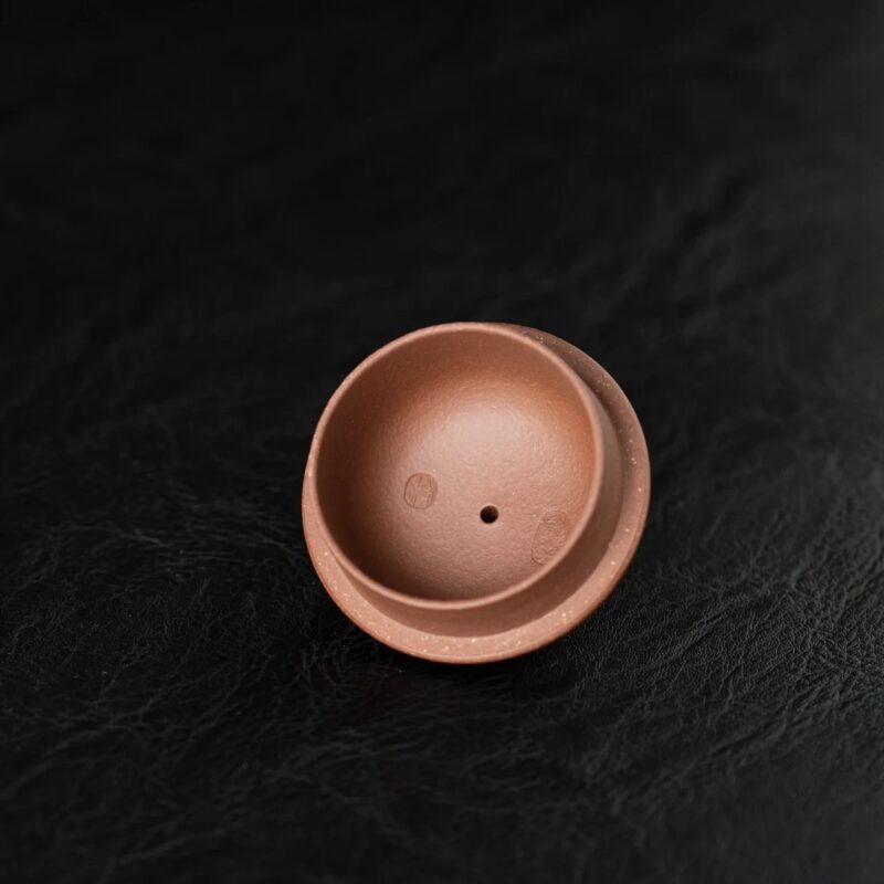 half-handmade-jiang-po-ni-duo-zhi-160ml-yixing-teapot-7