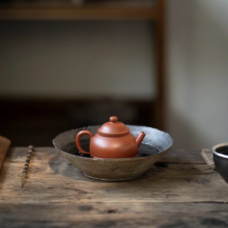 half-handmade-zhuni-ju-lun-zhu-120ml-yixing-teapot-1