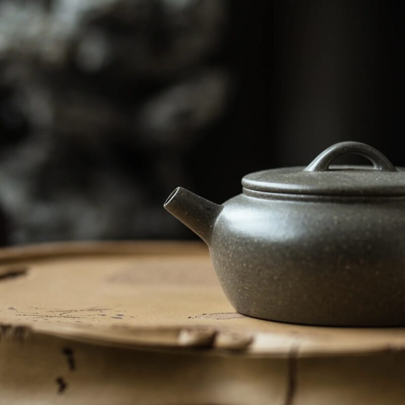 qing-duanni-da-bin-shi-yi-150ml-yixing-teapot-8
