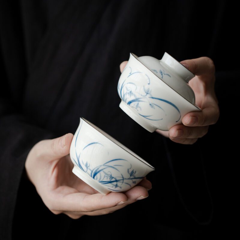 qinghua-white-porcelain-orchid-100ml-tea-set-3