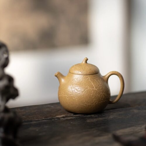 half-handmadecarved-decoration-golden-duanni-eggplant-140ml-yixing-teapot-3