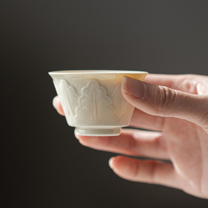 ding-ware-ceramic-banana-leaves-50ml-tea-cup-4