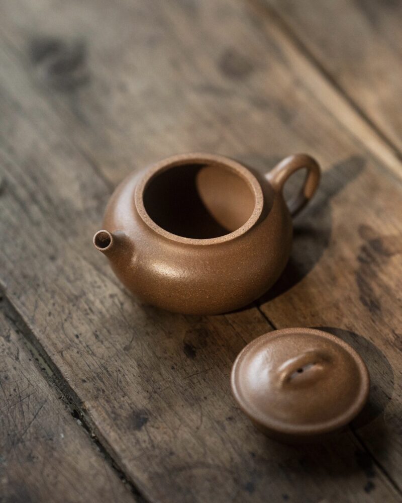 half-handmade-aged-duanni-tang-po-80ml-yixing-teapot-9