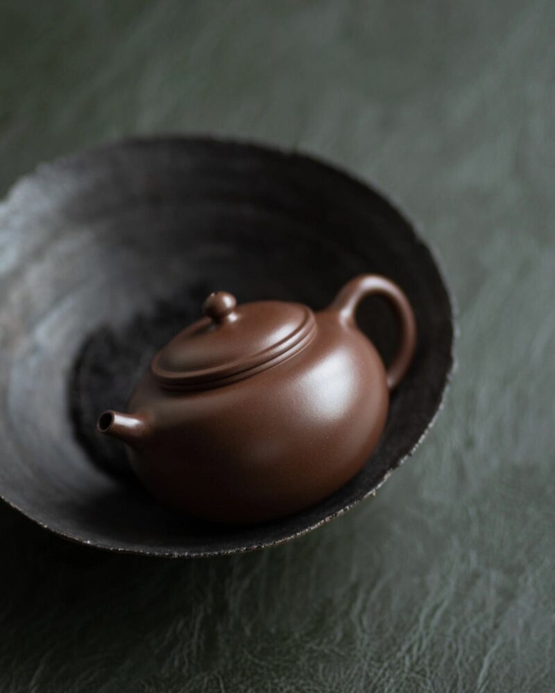 half-handmade-aged-zini-gong-zhu-160ml-yixing-teapot-12