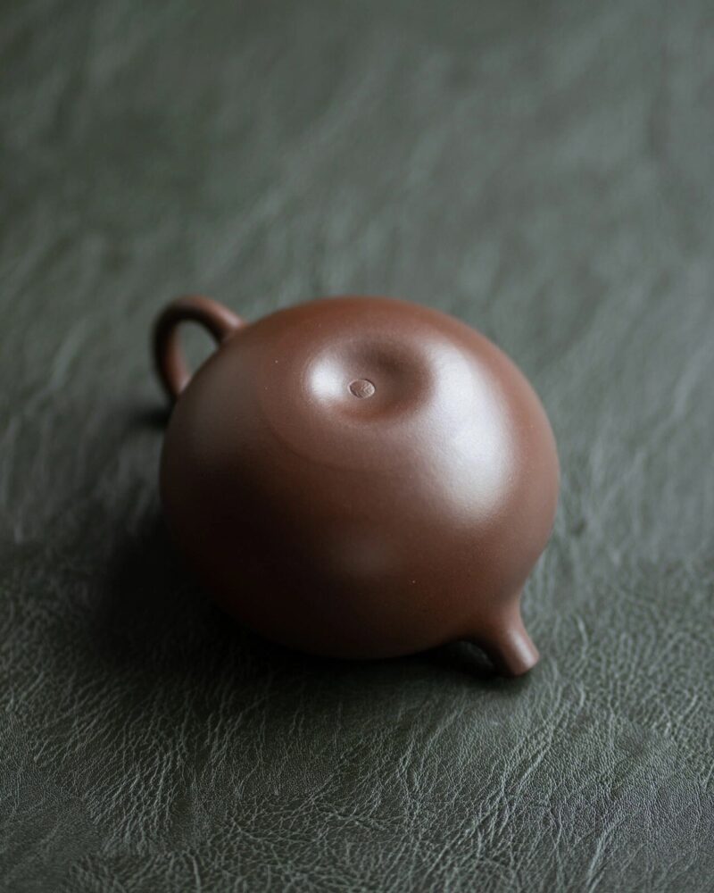half-handmade-aged-zini-gong-zhu-160ml-yixing-teapot-3
