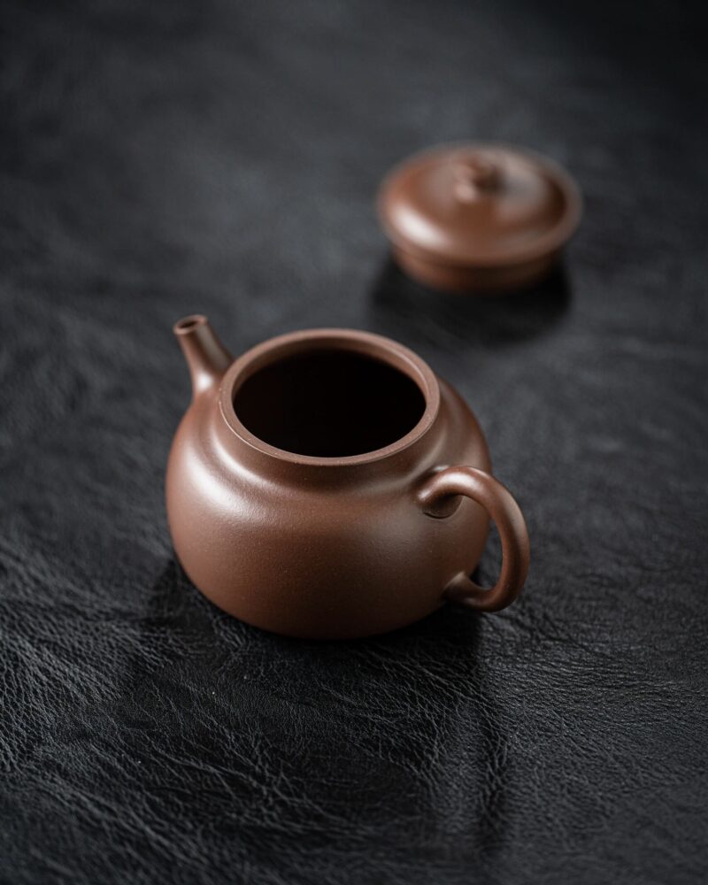half-handmade-aged-zini-tang-de-zhong-170ml-yixing-teapot-15