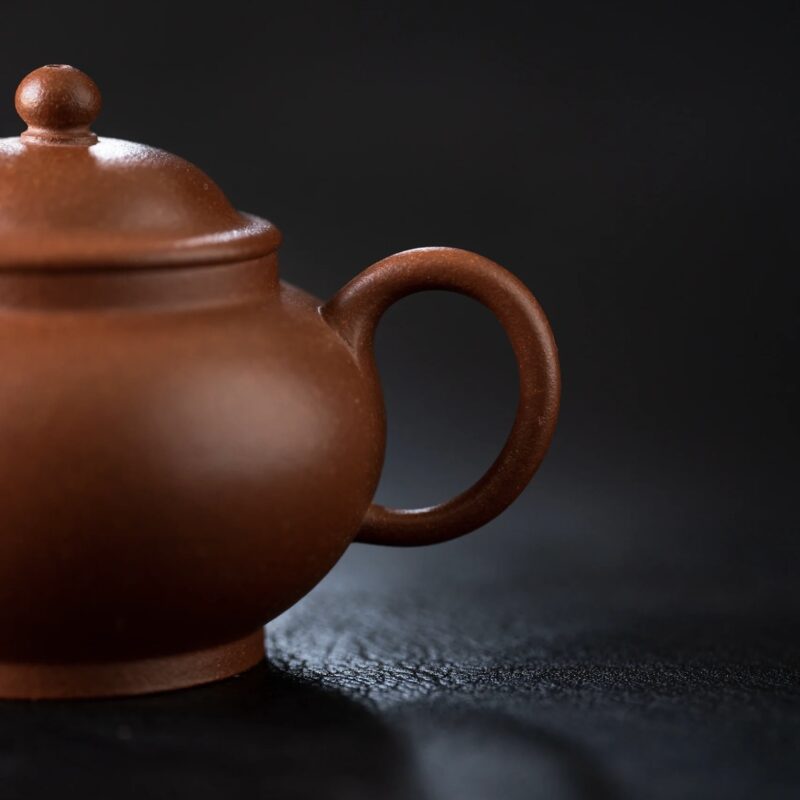 half-handmade-jiang-po-ni-ju-lun-120ml-yixing-teapot-12