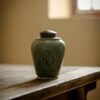yue-ware-ceramic-lily-500ml-tea-jar-2